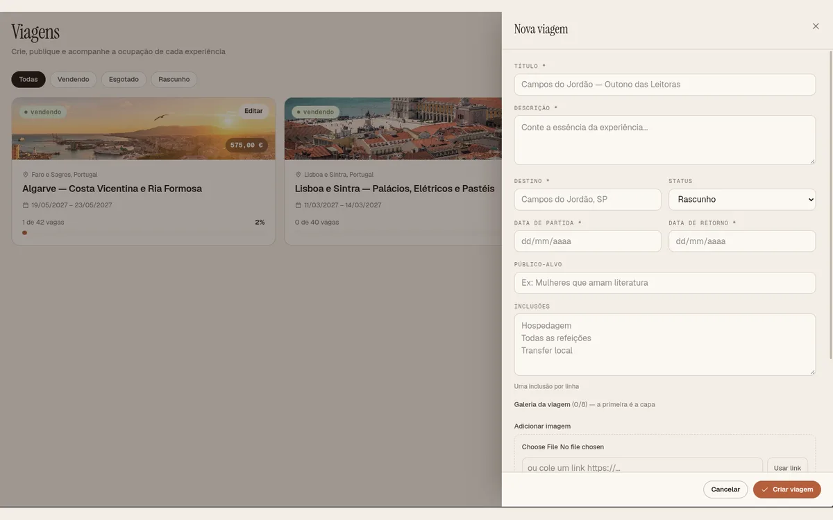 Painel do Excursa com a gaveta de nova viagem aberta: título, destino, datas, público-alvo e inclusões.
